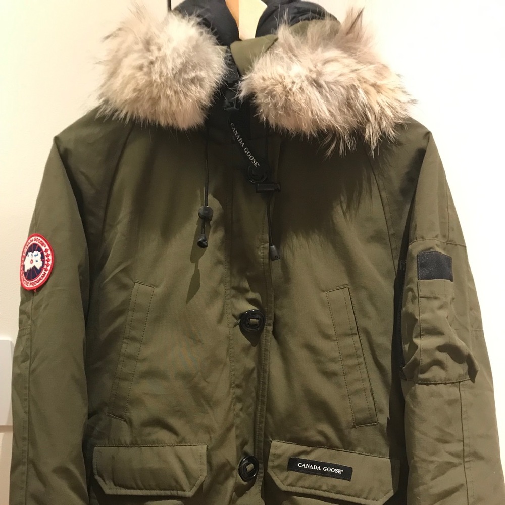 Size medium gently worn green Canada goose jacket